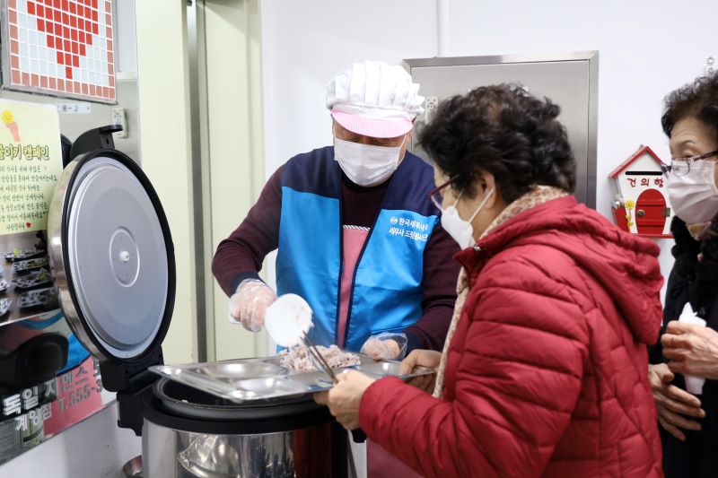 Ŭ���Ͻø� ����ũ���� �̹����� �������ϴ�