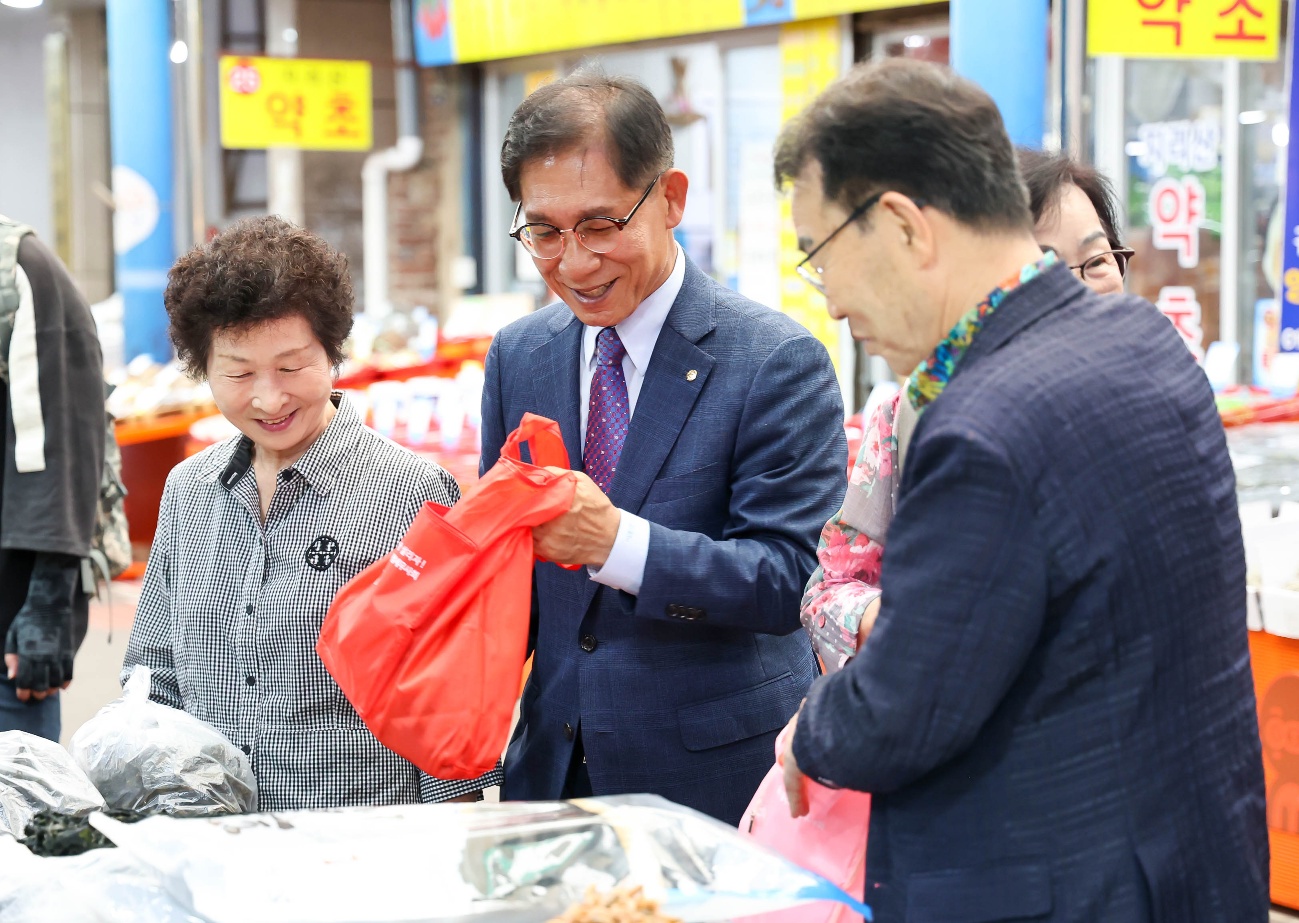 Ŭ���Ͻø� ����ũ���� �̹����� �������ϴ�