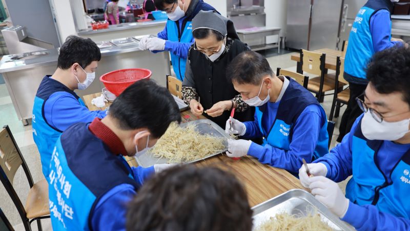 Ŭ���Ͻø� ����ũ���� �̹����� �������ϴ�