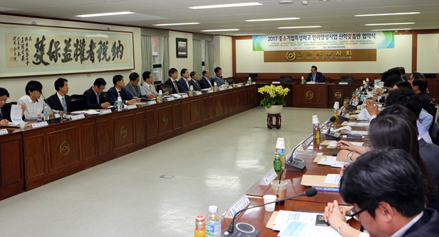 Ŭ���Ͻø� ����ũ���� �̹����� �������ϴ�