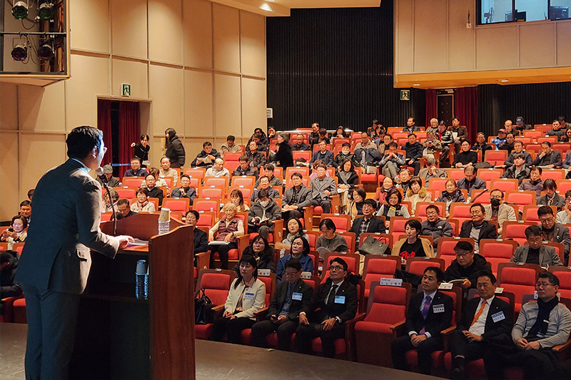 Ŭ���Ͻø� ����ũ���� �̹����� �������ϴ�