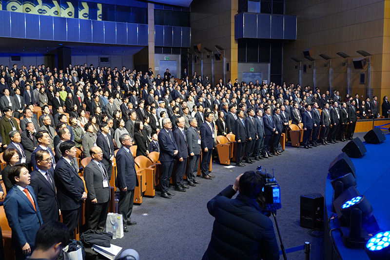 Ŭ���Ͻø� ����ũ���� �̹����� �������ϴ�