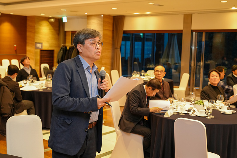 Ŭ���Ͻø� ����ũ���� �̹����� �������ϴ�