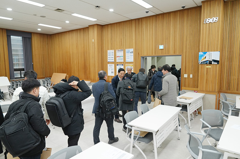 Ŭ���Ͻø� ����ũ���� �̹����� �������ϴ�