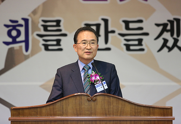 Ŭ���Ͻø� ����ũ���� �̹����� �������ϴ�