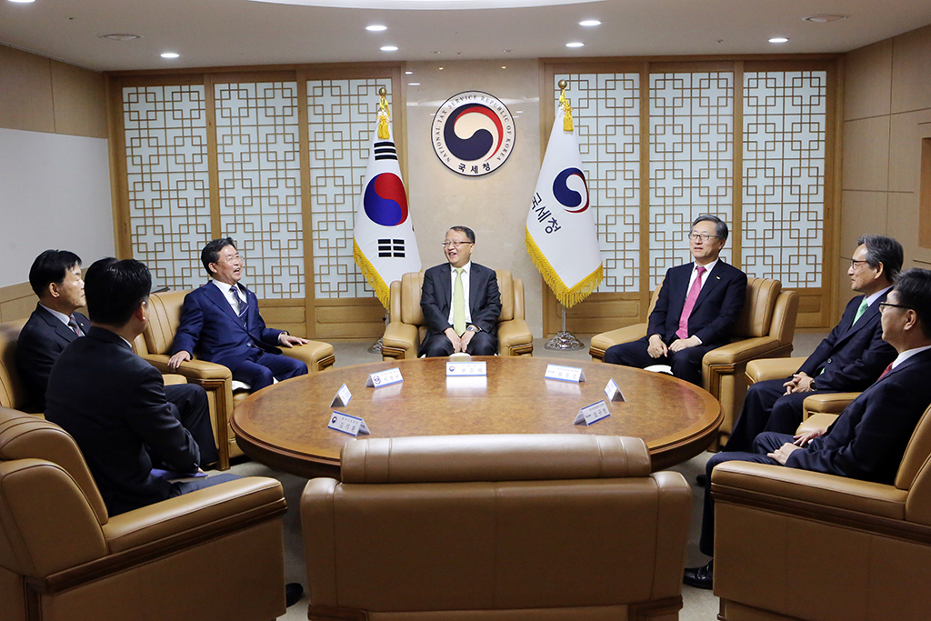 Ŭ���Ͻø� ����ũ���� �̹����� �������ϴ�