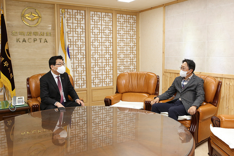 Ŭ���Ͻø� ����ũ���� �̹����� �������ϴ�