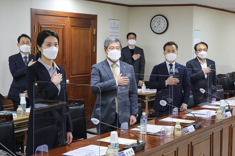 Ŭ���Ͻø� ����ũ���� �̹����� �������ϴ�