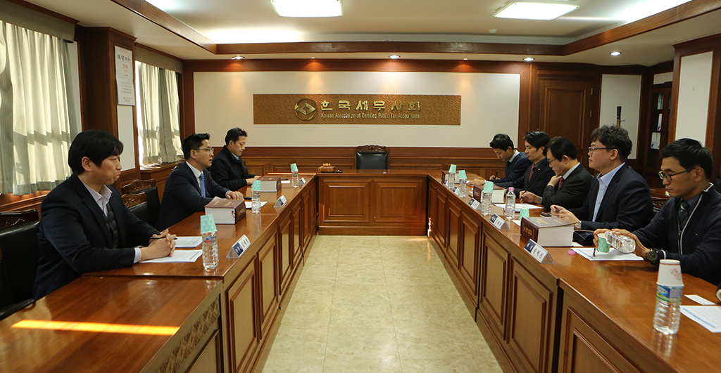 Ŭ���Ͻø� ����ũ���� �̹����� �������ϴ�