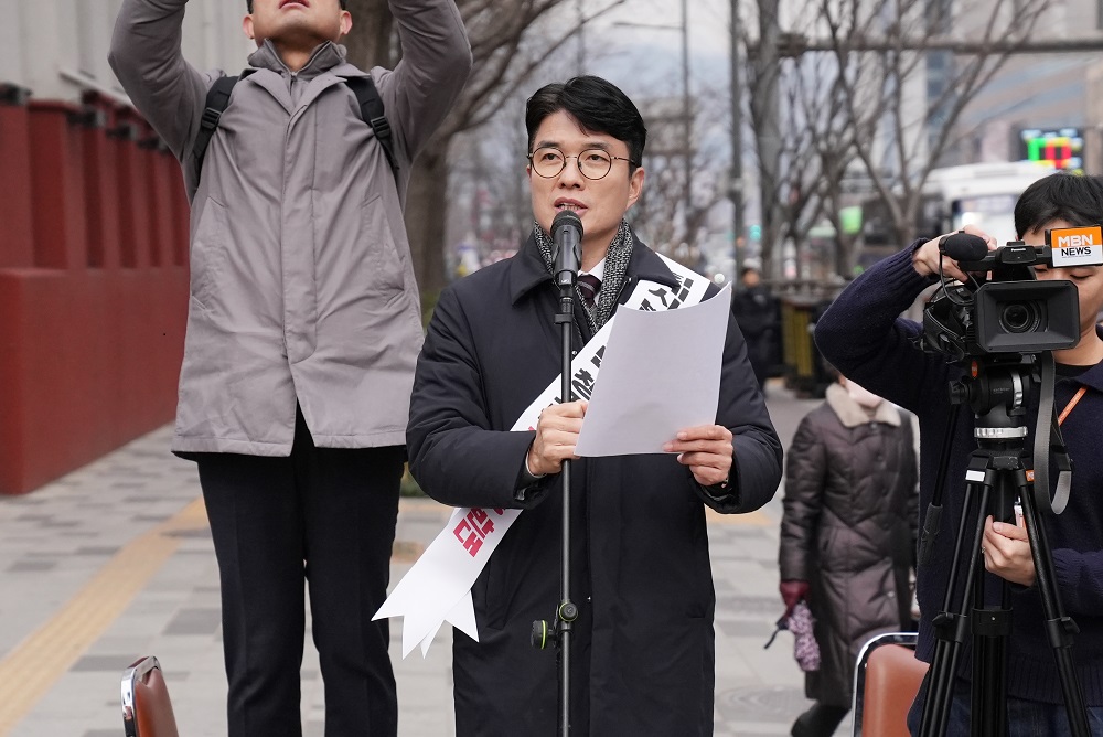 Ŭ���Ͻø� ����ũ���� �̹����� �������ϴ�