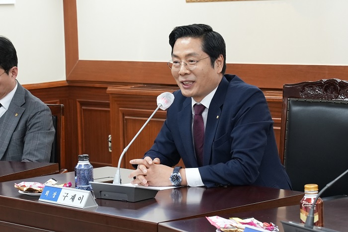 Ŭ���Ͻø� ����ũ���� �̹����� �������ϴ�