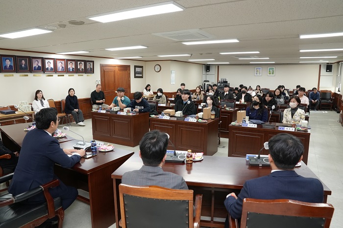 Ŭ���Ͻø� ����ũ���� �̹����� �������ϴ�