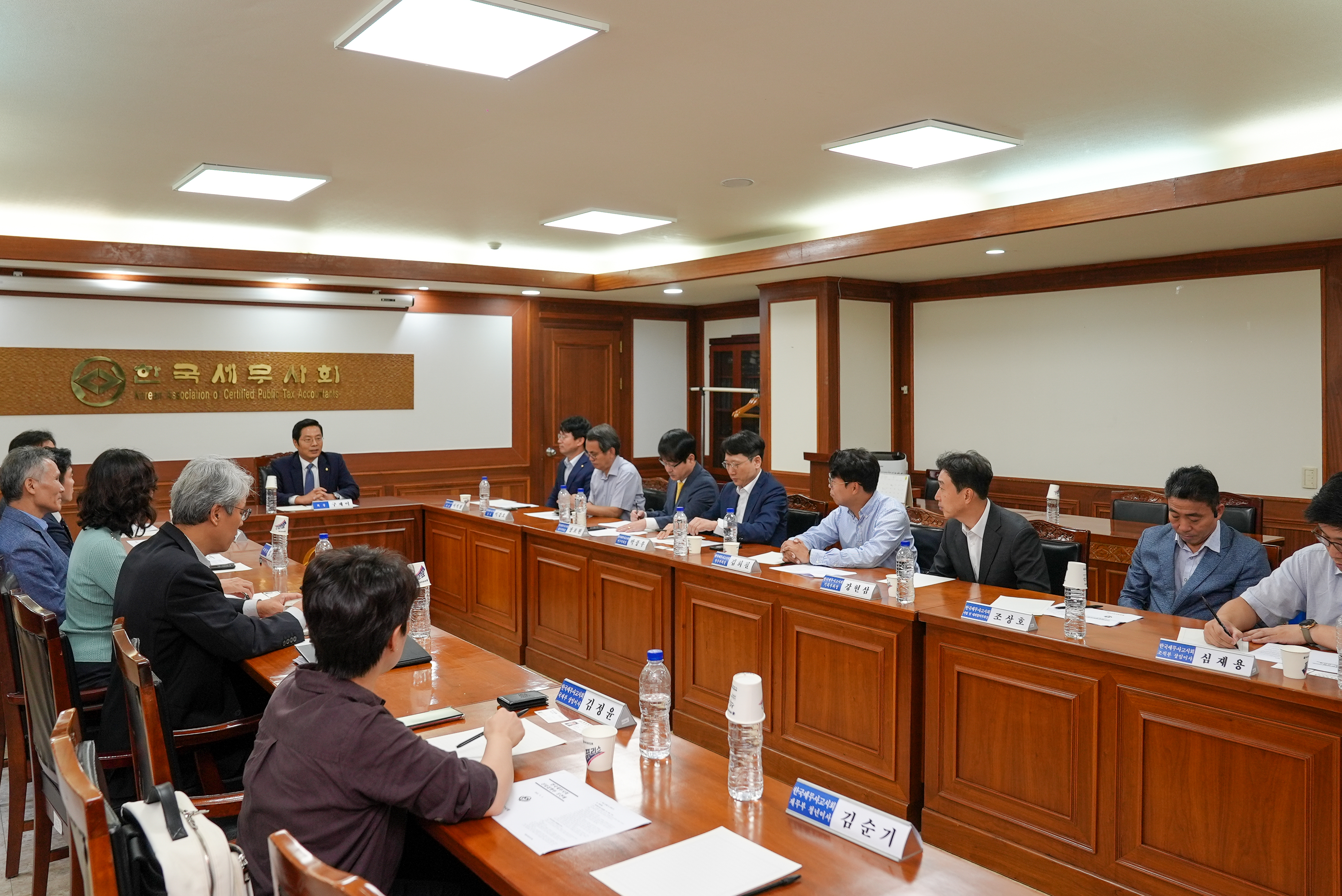 Ŭ���Ͻø� ����ũ���� �̹����� �������ϴ�