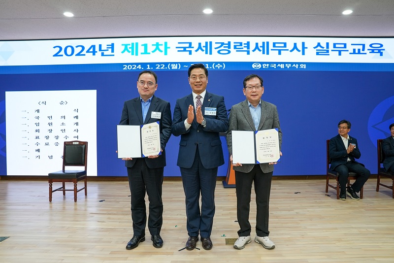 Ŭ���Ͻø� ����ũ���� �̹����� �������ϴ�