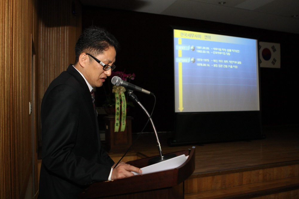 Ŭ���Ͻø� ����ũ���� �̹����� �������ϴ�