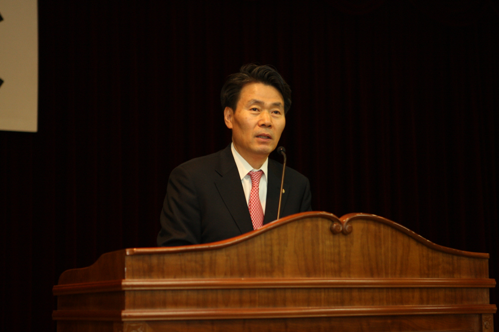 Ŭ���Ͻø� ����ũ���� �̹����� �������ϴ�