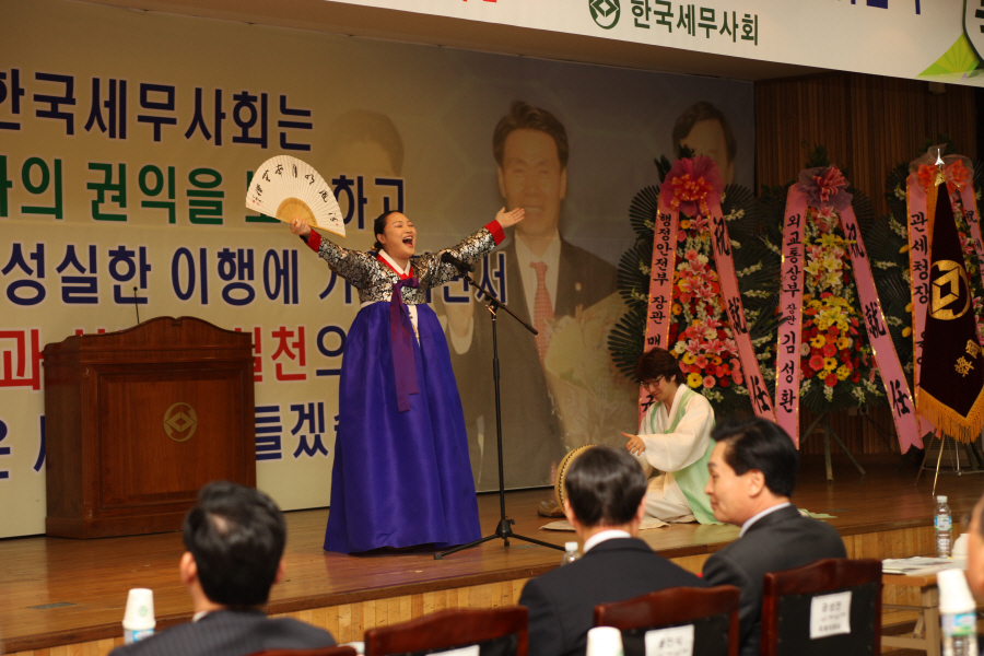 Ŭ���Ͻø� ����ũ���� �̹����� �������ϴ�