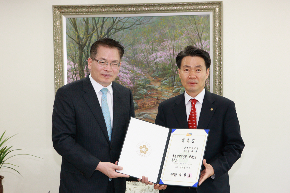 Ŭ���Ͻø� ����ũ���� �̹����� �������ϴ�